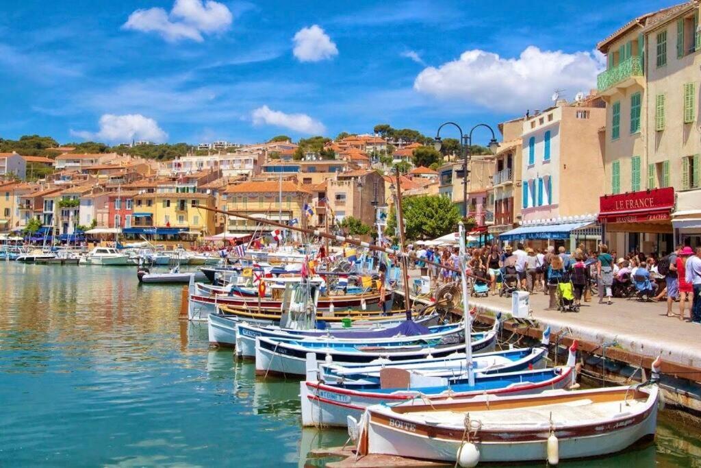 Апартаменты La Favorite - Centre De Cassis - Climatisation Экстерьер фото